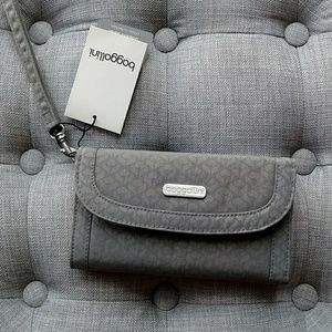 Women's Baggalini Wallet